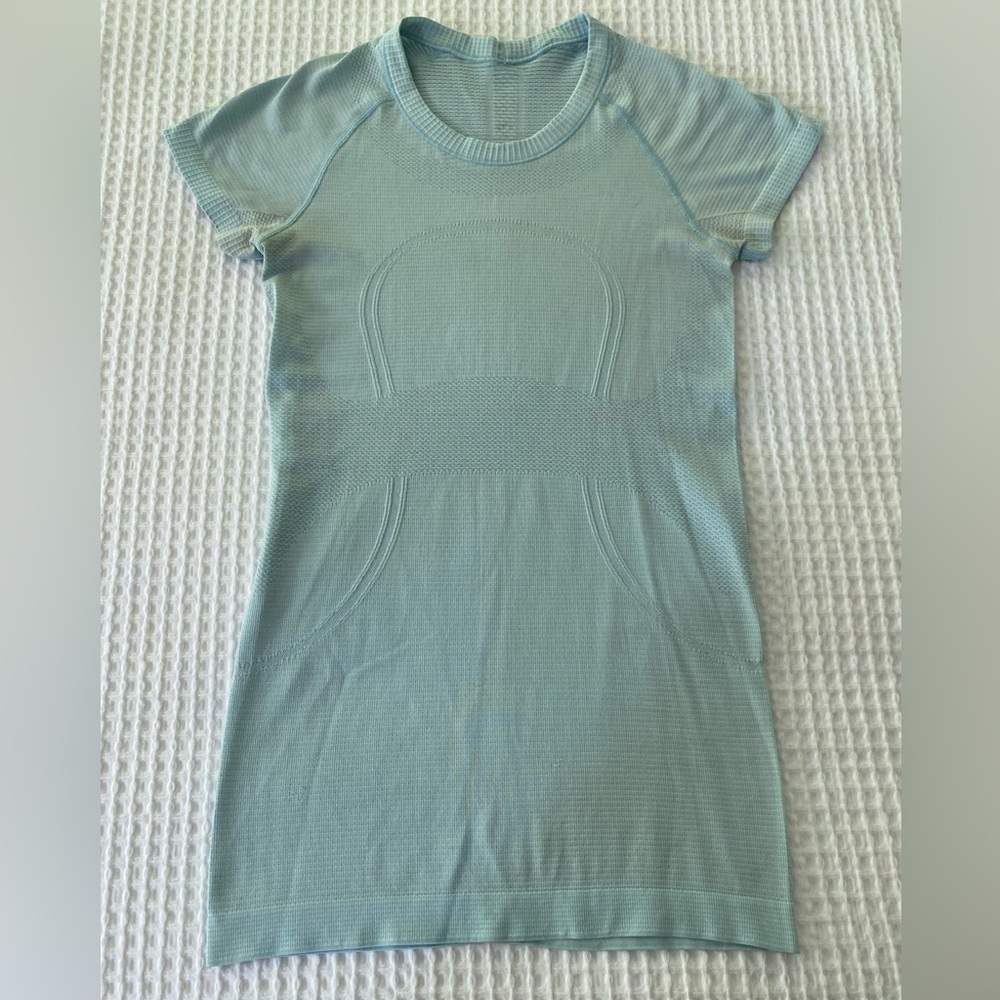 Lululemon swiftly tech shirt light blue